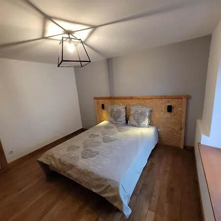 Les Hirondelles 14 Pers Gitesdes2vallees