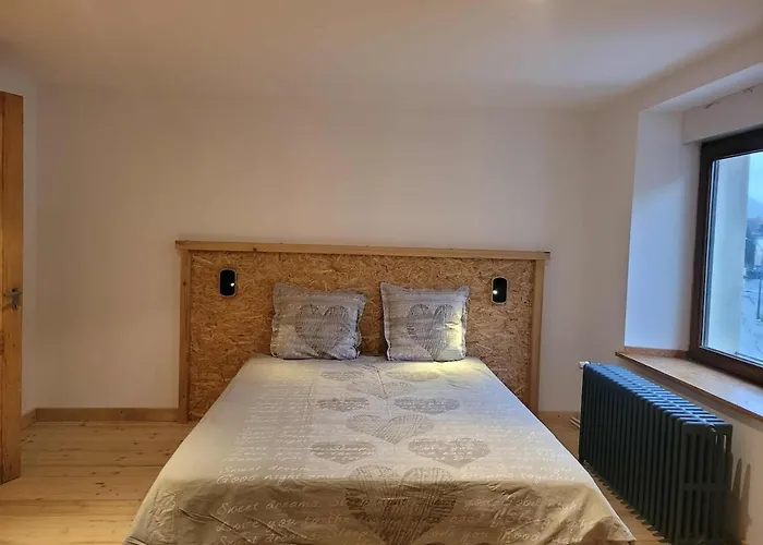 Les Hirondelles 14 Pers Gitesdes2vallees Lägenhet *