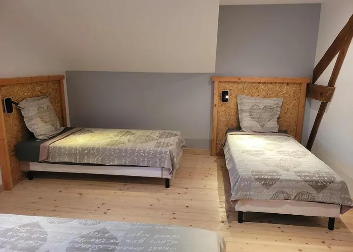 Les Hirondelles 14 Pers Gitesdes2vallees *